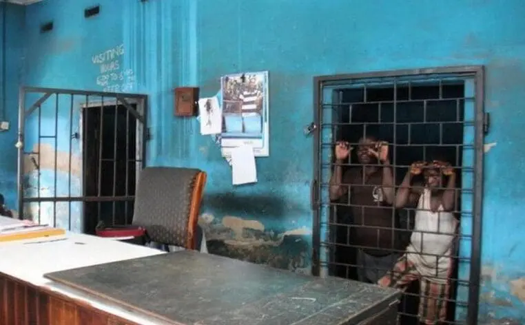 إطلاق نار كثيف قرب السجن المركزي في كوناكري